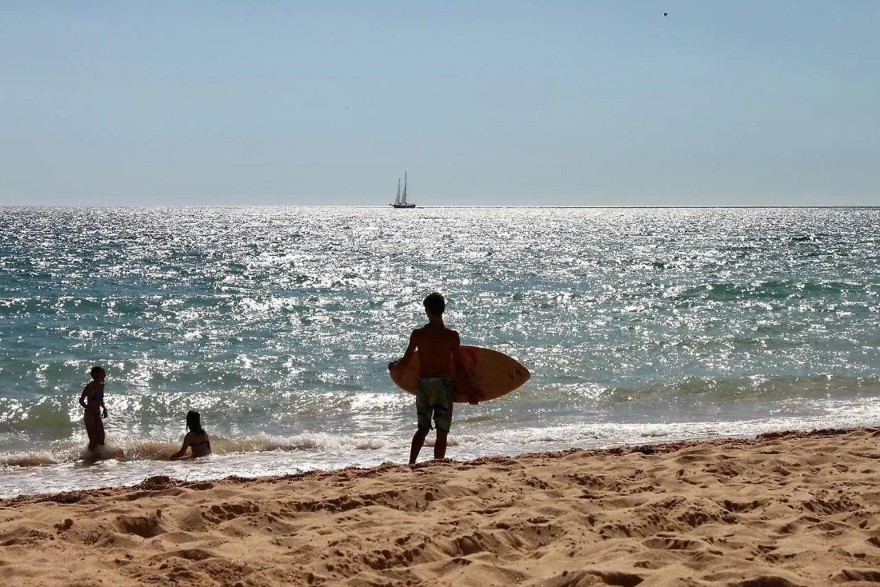 Sunny Apartment Close To The Beach Albufeira