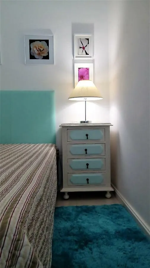 Sunny Apartment Close To The Beach Albufeira